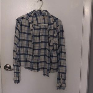 A cropped long sleeve loose top BRAND NEW